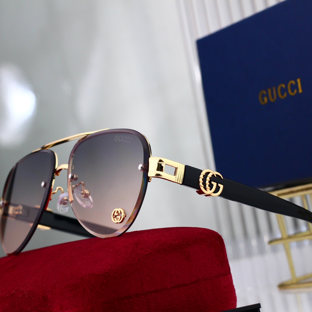 Gucci Basic Glasses
