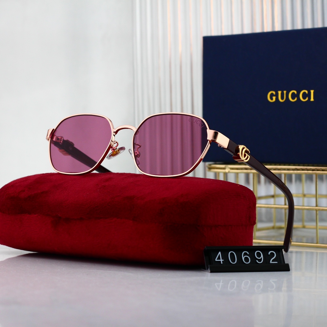Gucci Basic Glasses