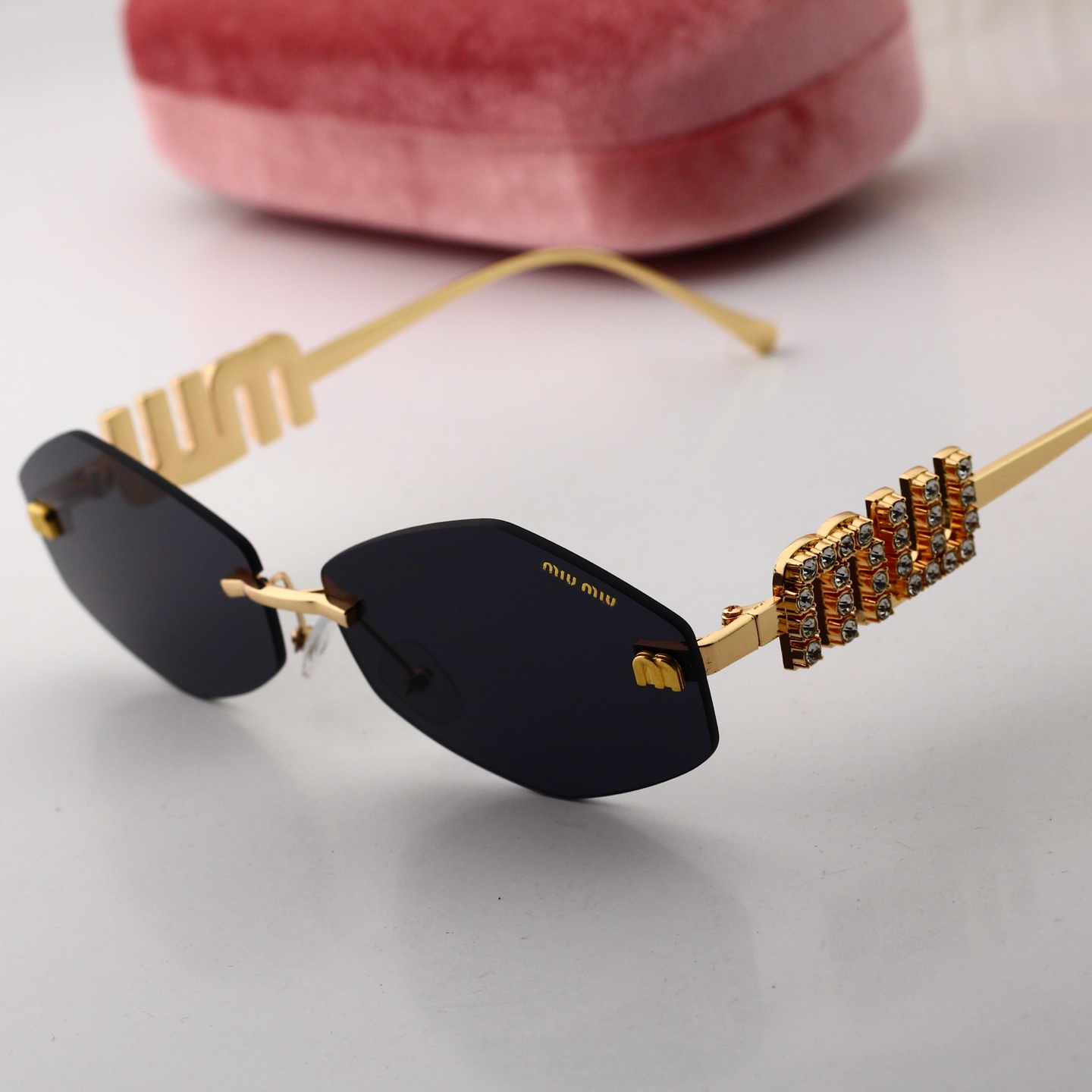 Miu Miu Basic Glasses M