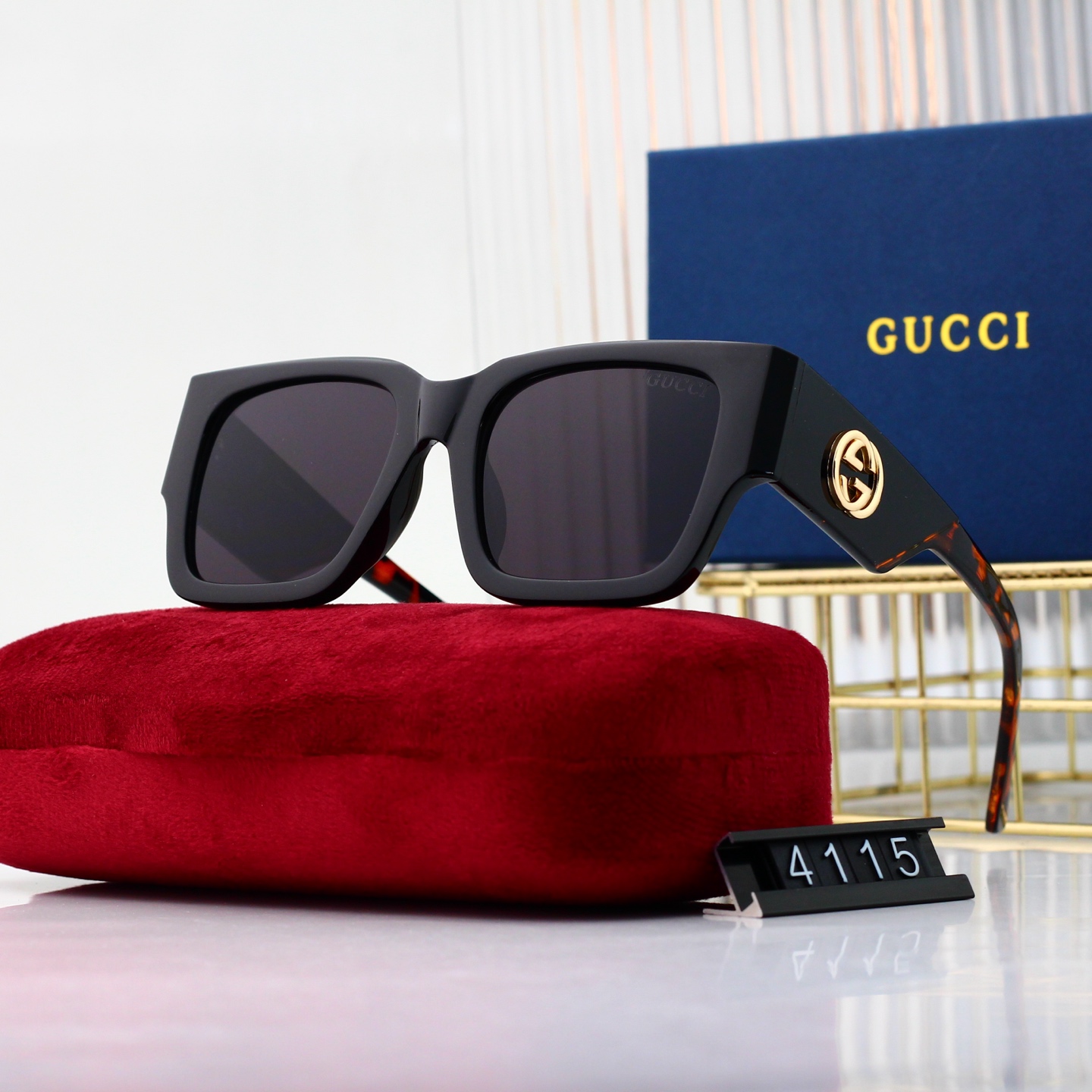 Gucci Basic Glasses