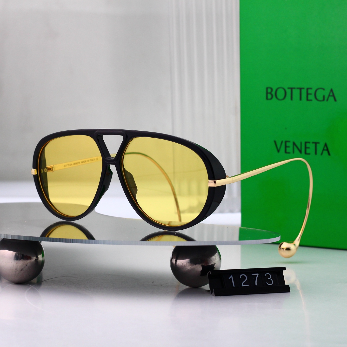 Bottega Veneta Basic Glasses