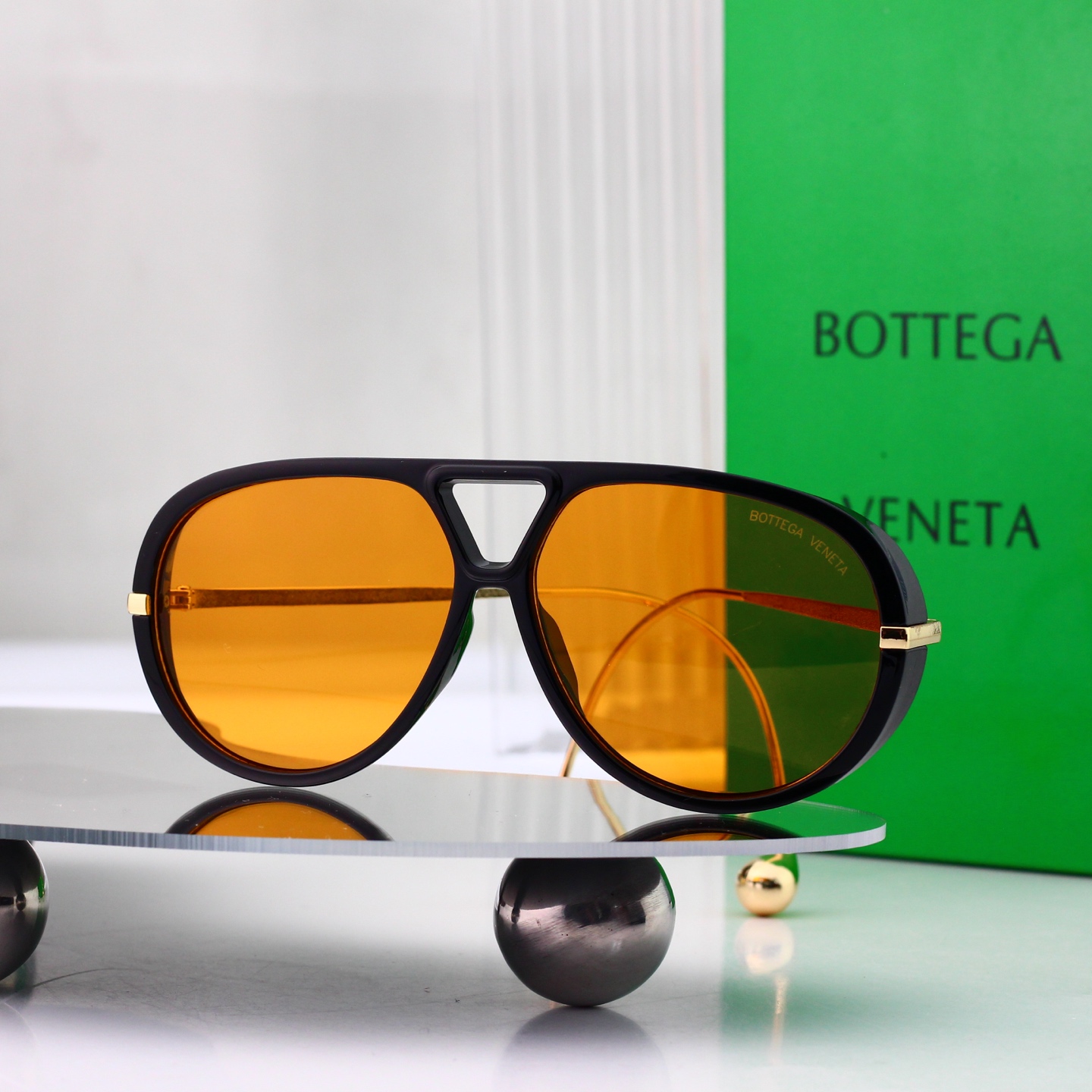 Bottega Veneta Basic Glasses