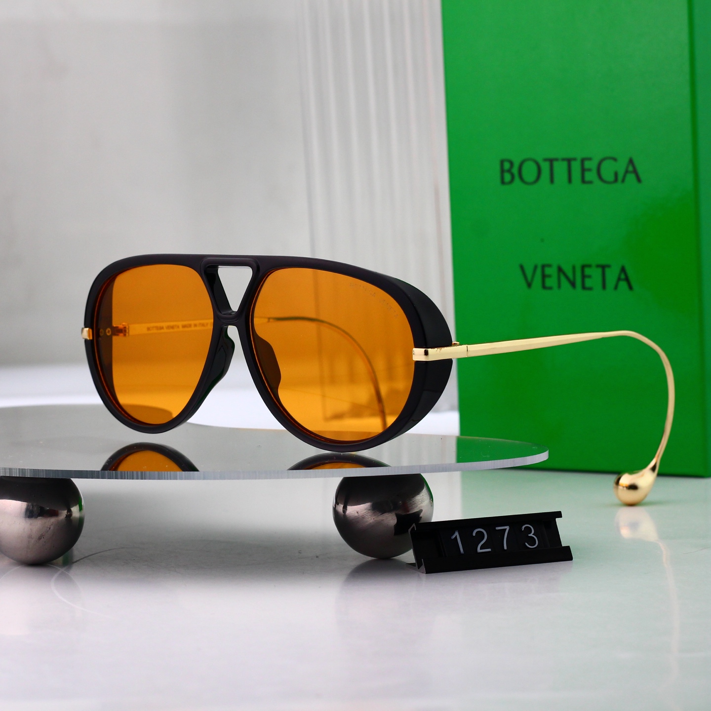 Bottega Veneta Basic Glasses