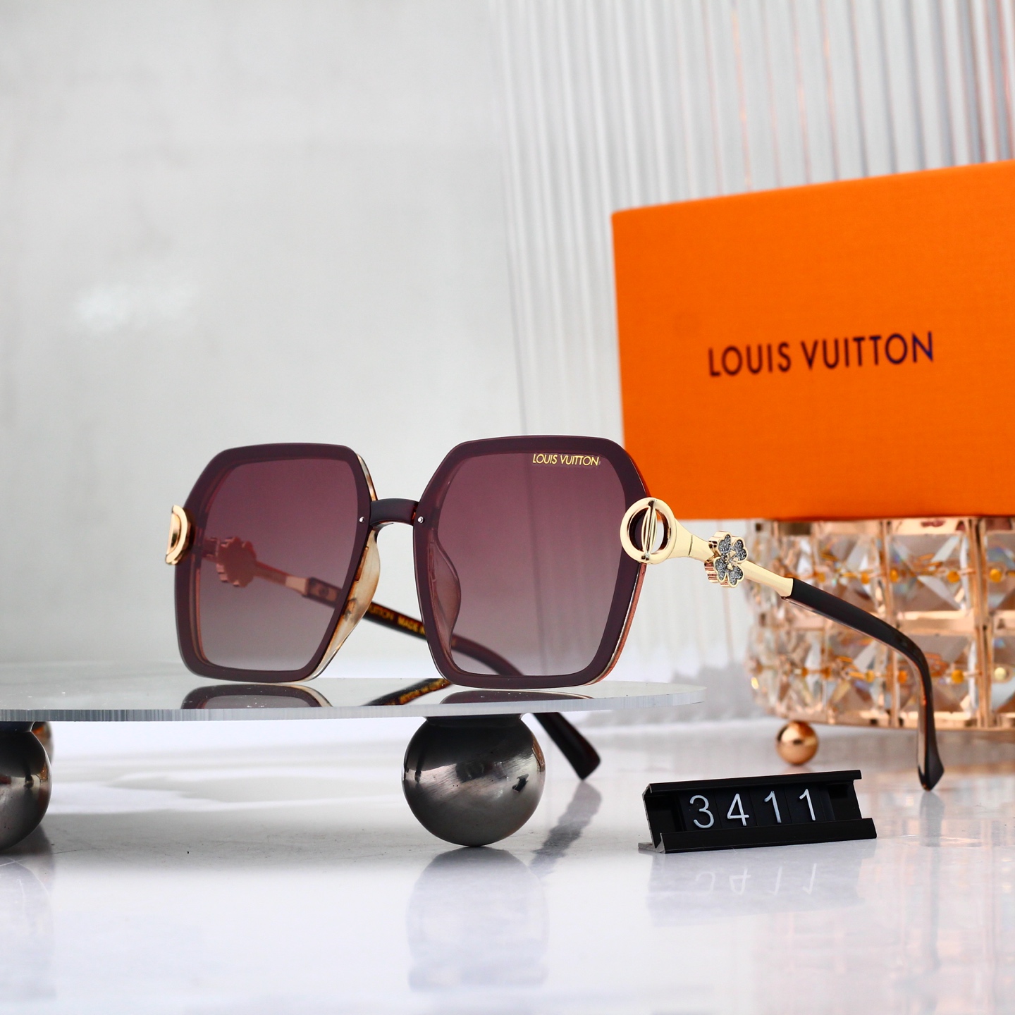 Louis Vuitton Basic Glasses L