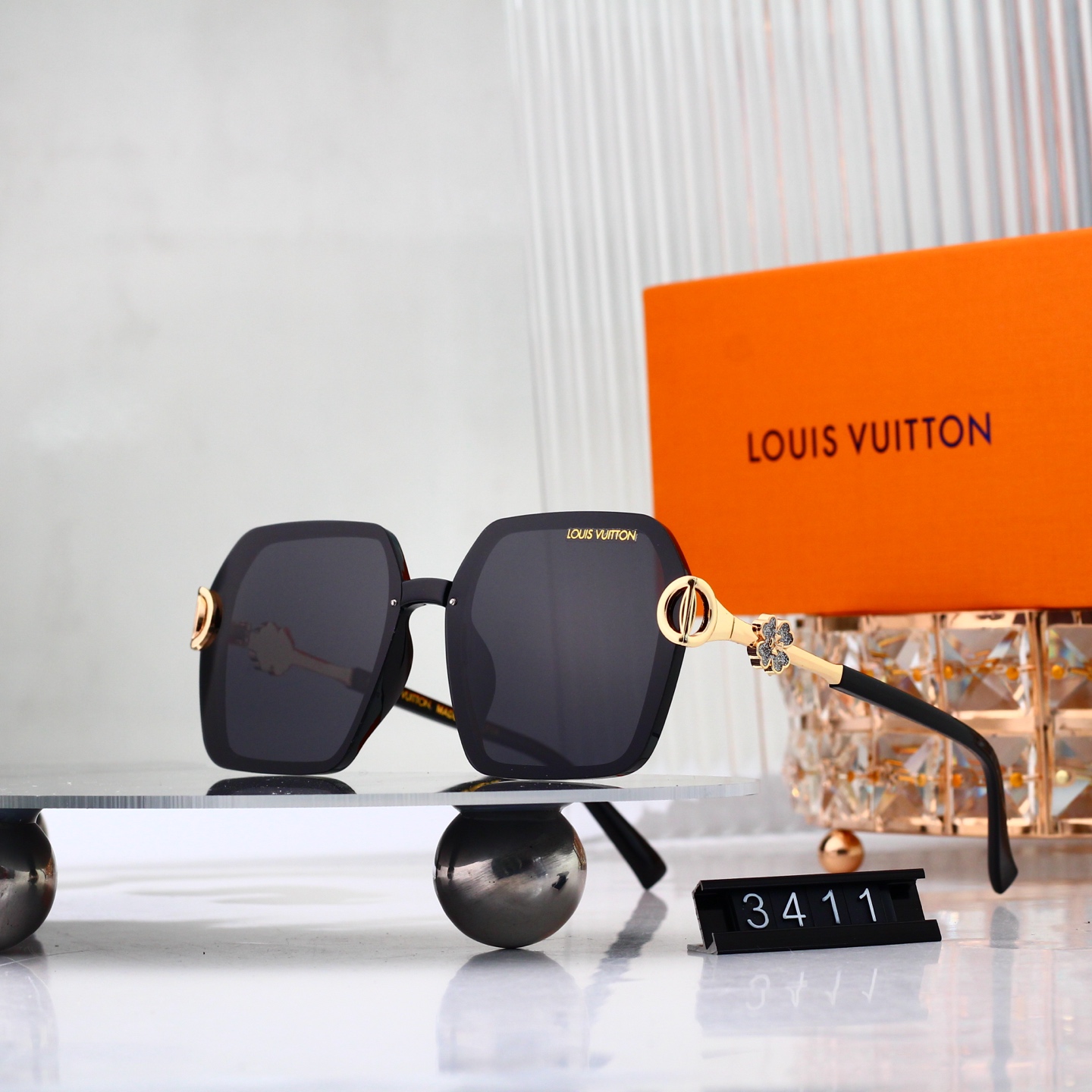 Louis Vuitton Basic Glasses L