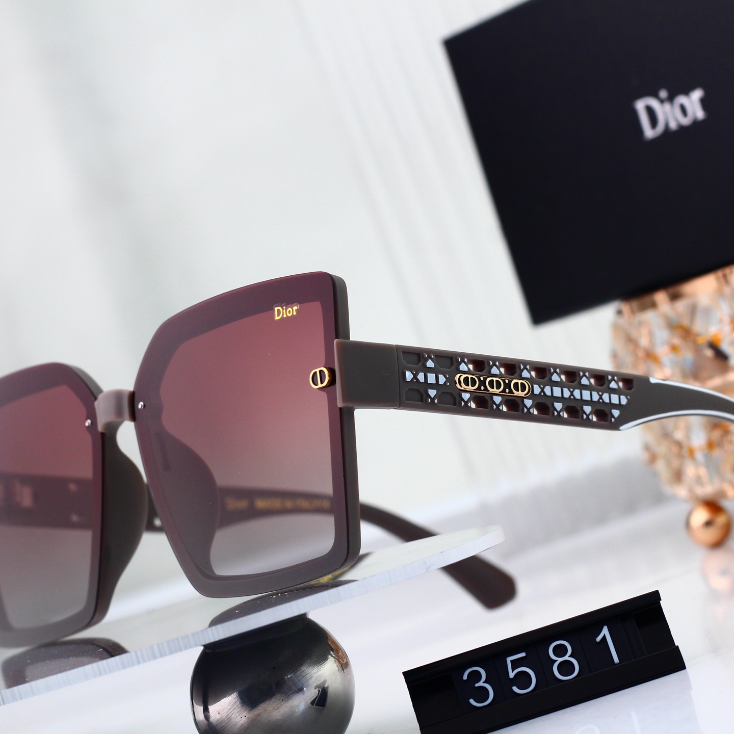 Dior Basic Glasses