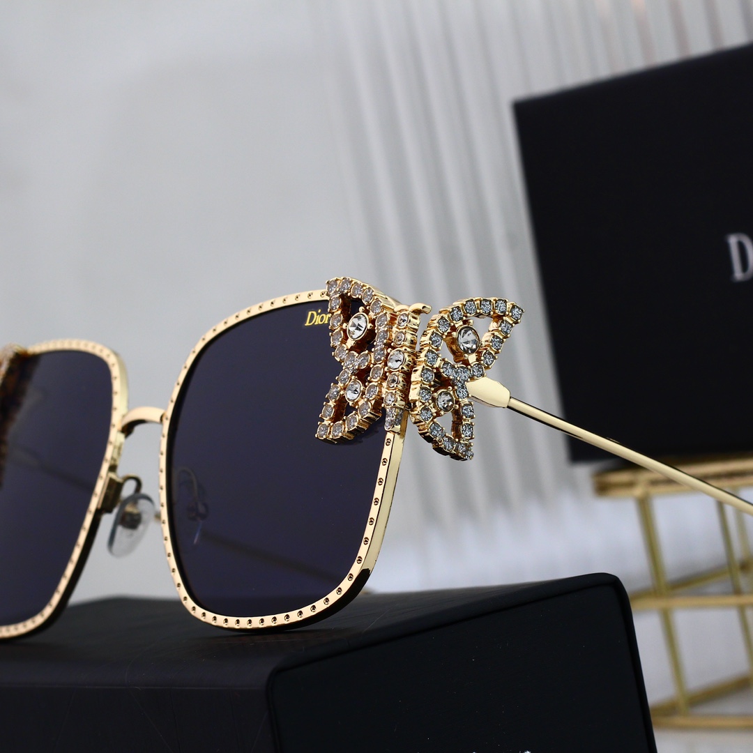 Dior Basic Glasses