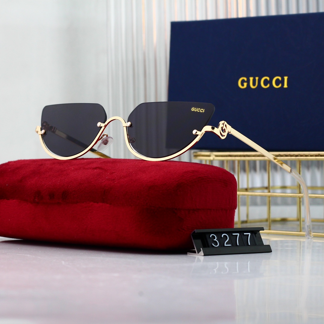 Gucci Basic Glasses