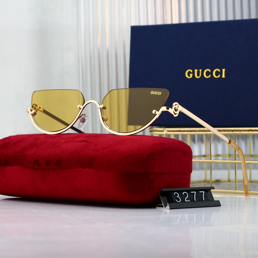 Gucci Basic Glasses