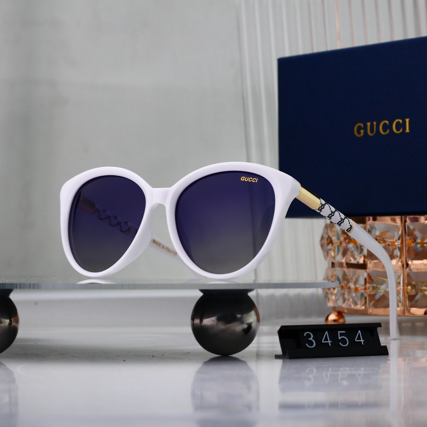 Gucci Basic Glasses