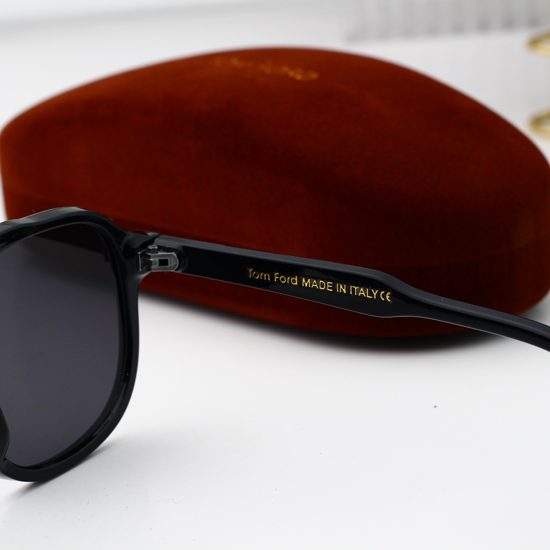 Tom Ford Basic Glasses M