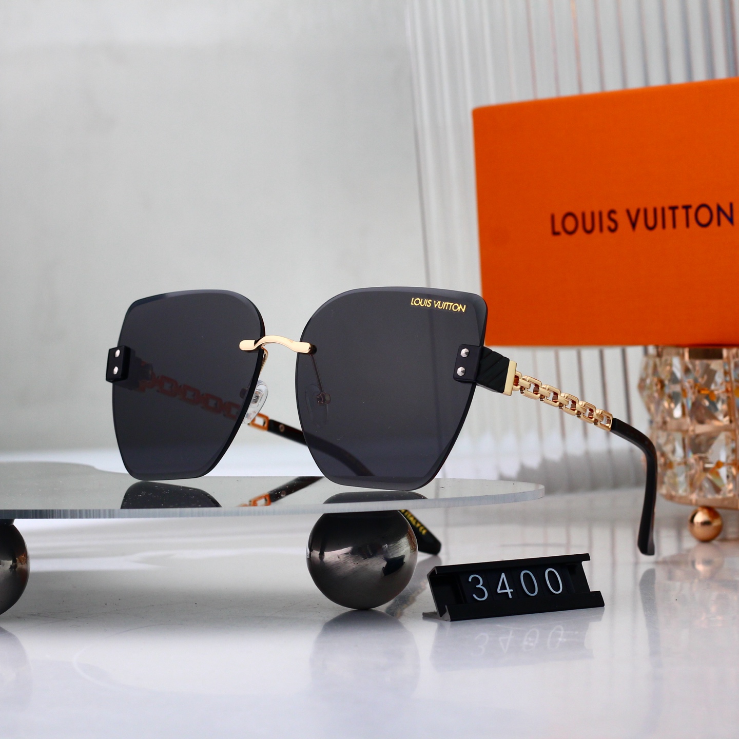 Louis Vuitton Basic Glasses L