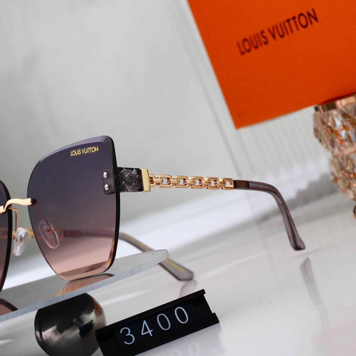 Louis Vuitton Basic Glasses L
