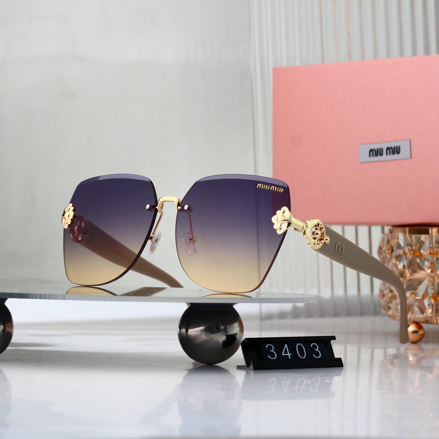 Miu Miu Basic Glasses M