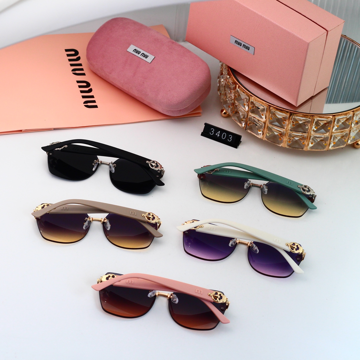 Miu Miu Basic Glasses M