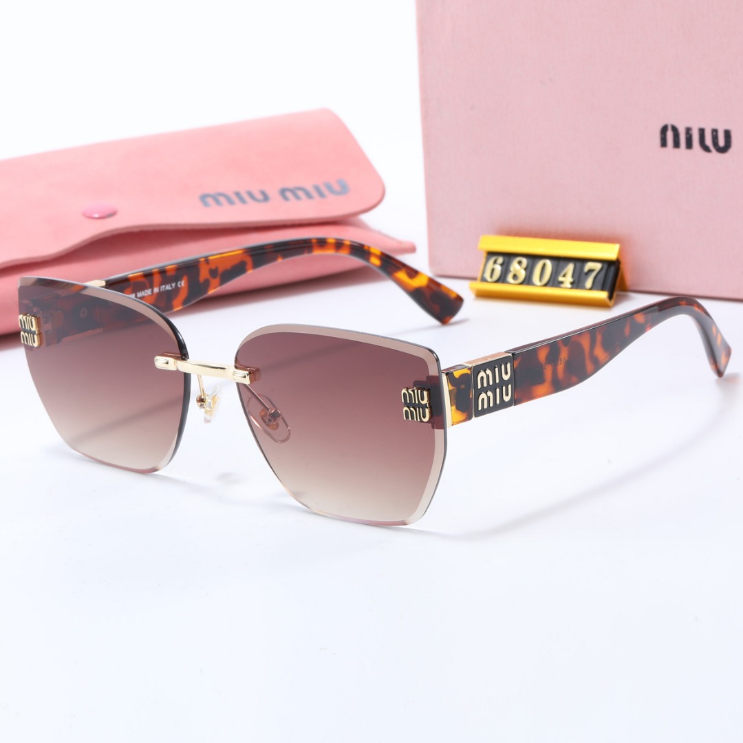 Miu Miu Basic Glasses M