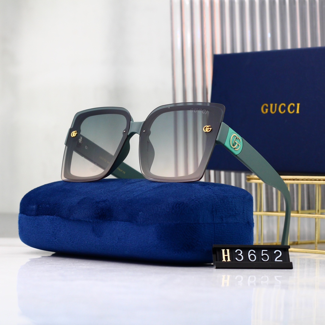 Gucci Basic Glasses