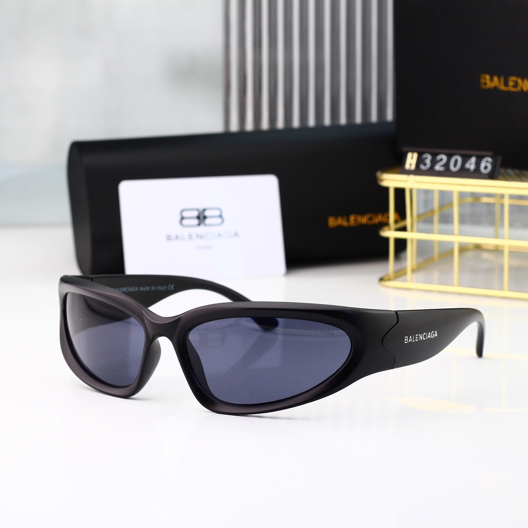 Balenciaga Basic Glasses