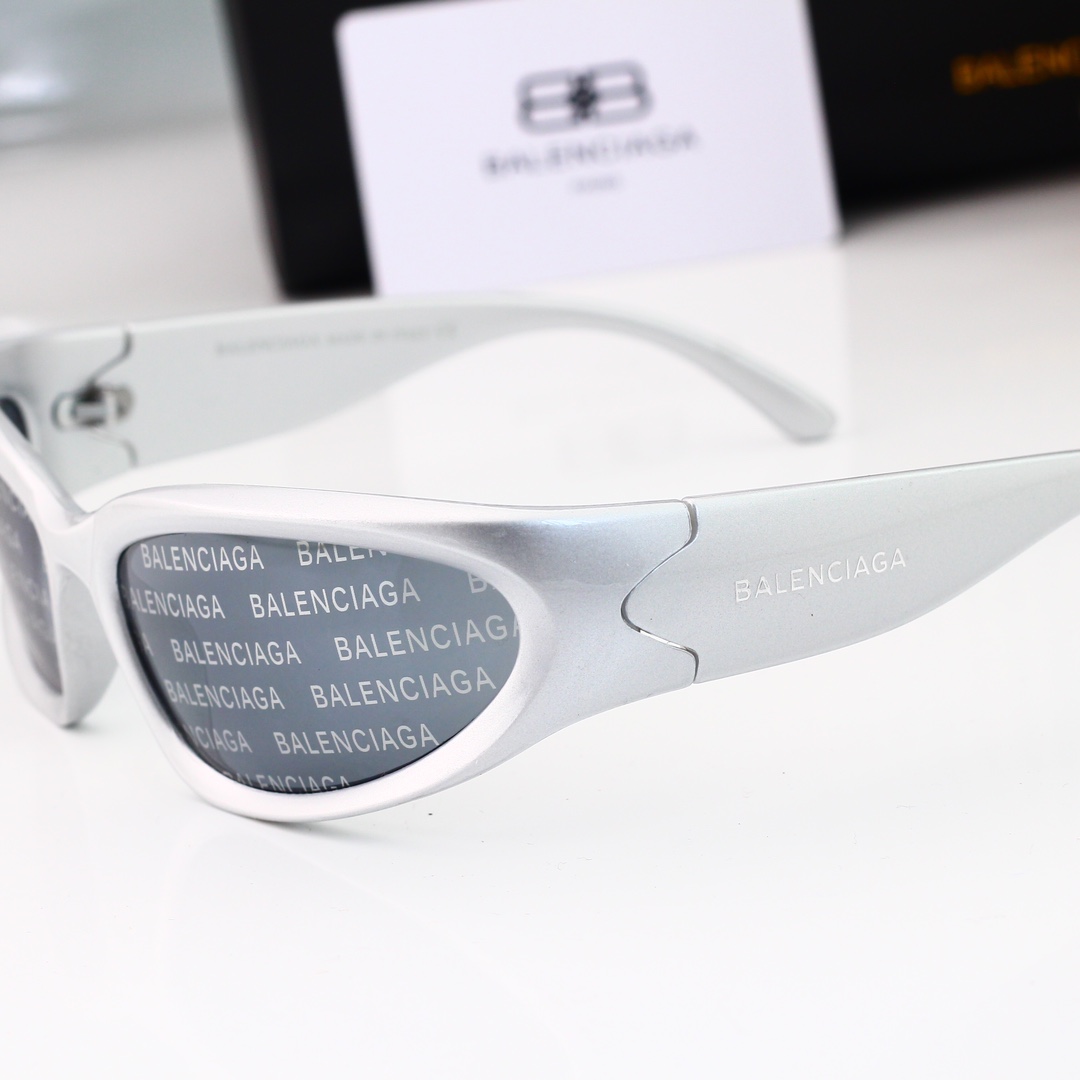 Balenciaga Basic Glasses