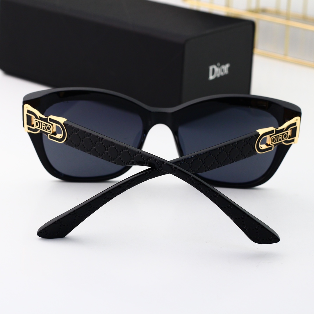 Dior Basic Glasses