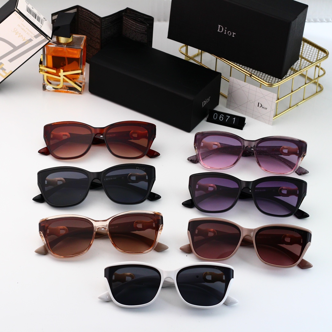Dior Basic Glasses