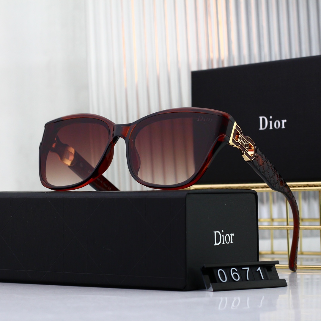 Dior Basic Glasses