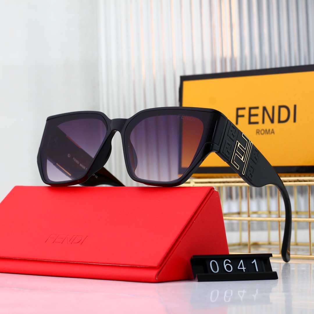 Fendi Basic Glasses