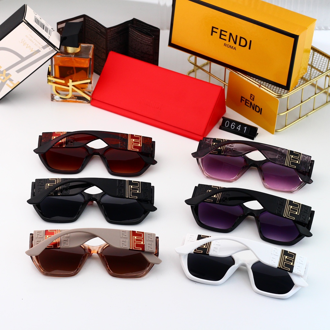 Fendi Basic Glasses