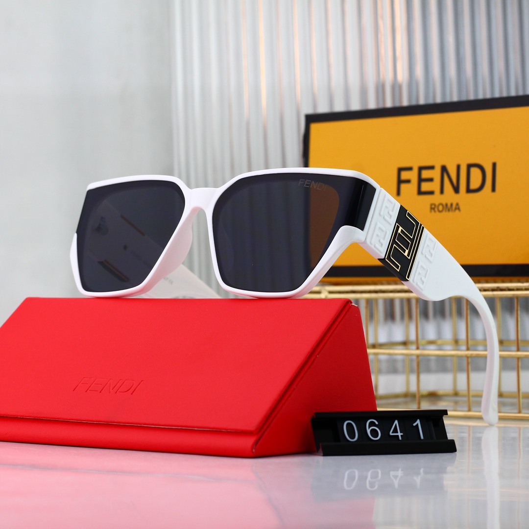 Fendi Basic Glasses