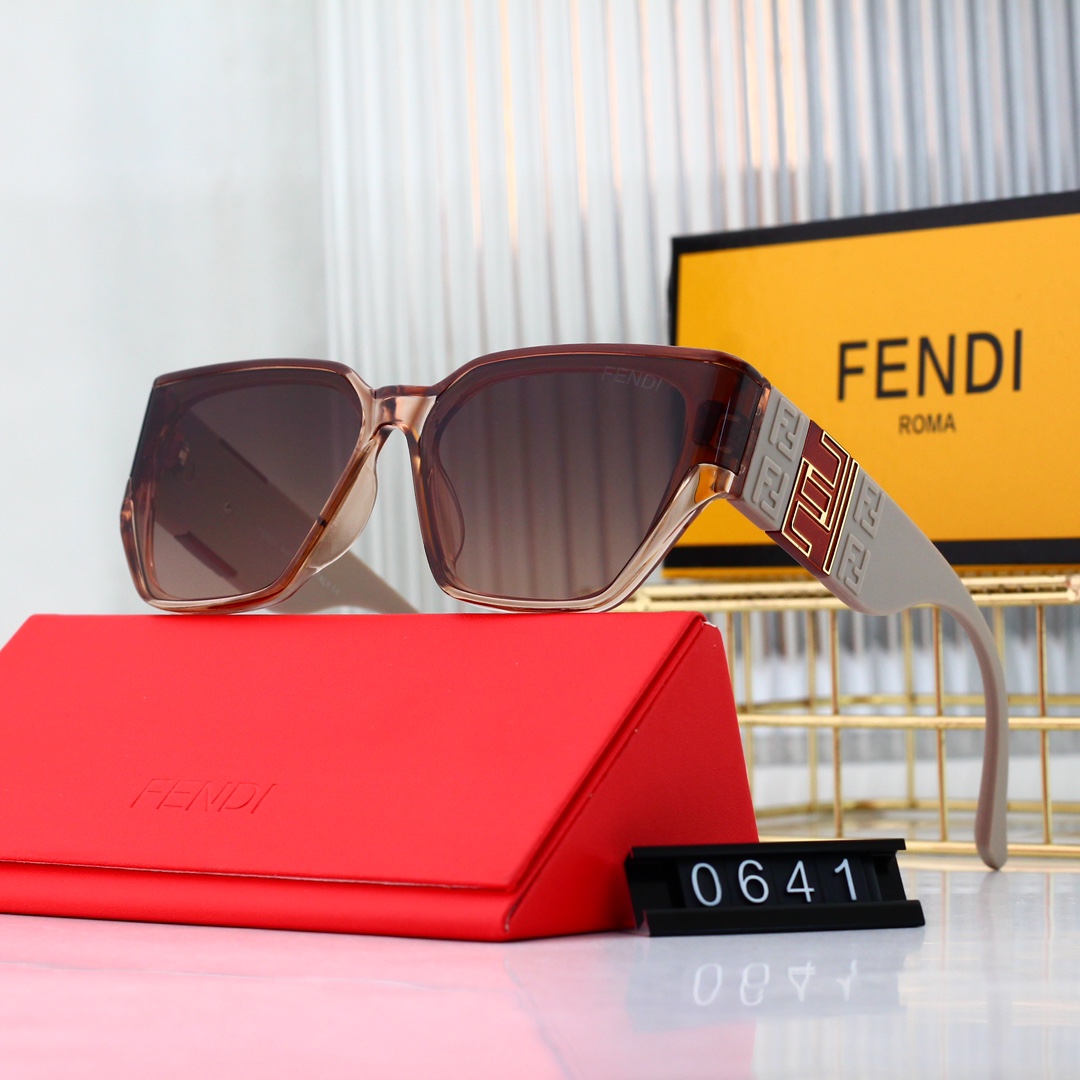 Fendi Basic Glasses