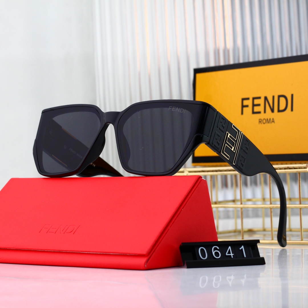 Fendi Basic Glasses