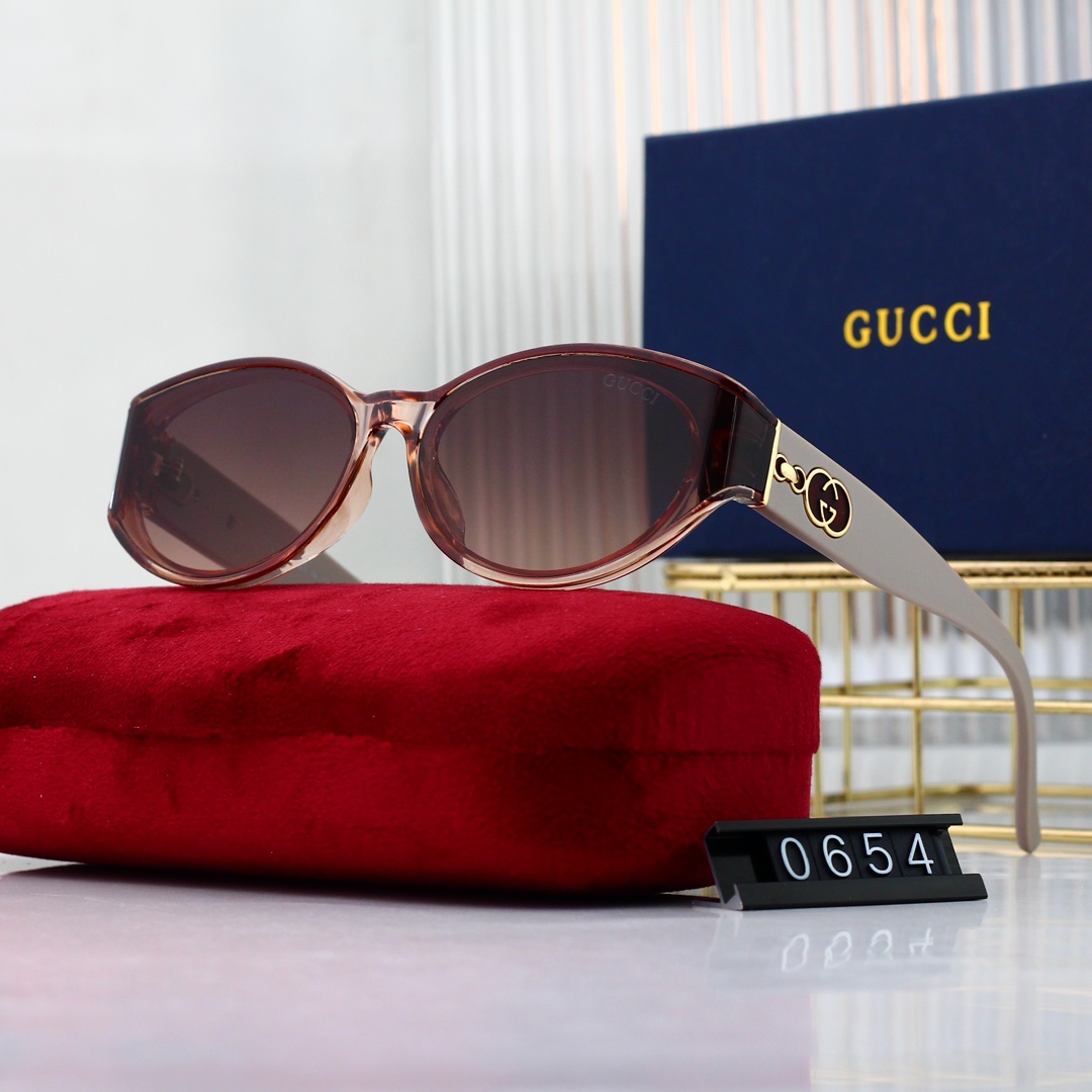 Gucci Basic Glasses