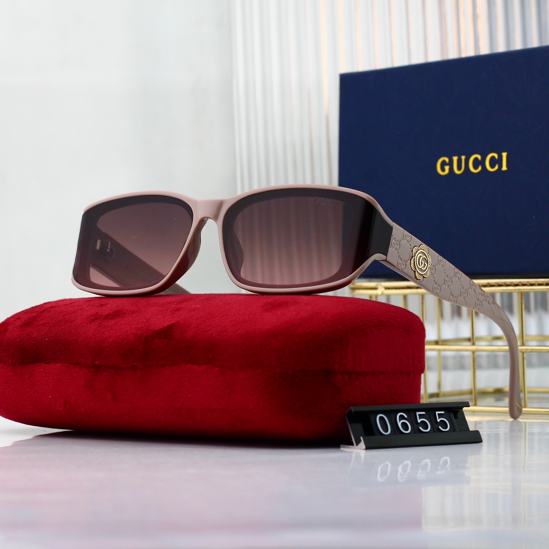 Gucci Basic Glasses