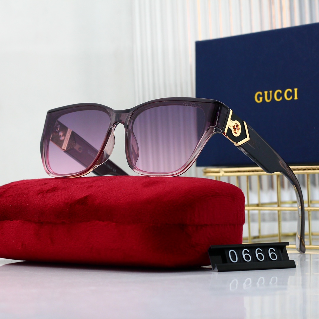 Gucci Basic Glasses