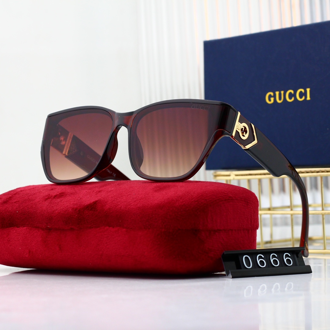 Gucci Basic Glasses