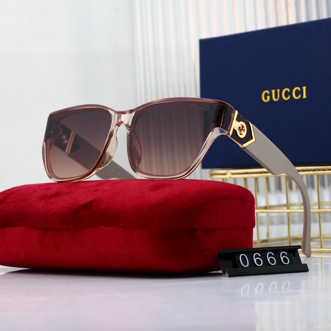 Gucci Basic Glasses