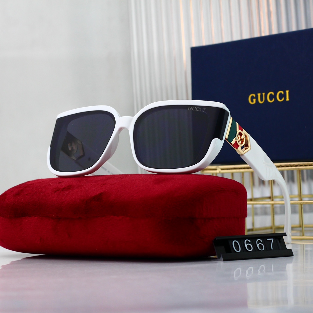 Gucci Basic Glasses