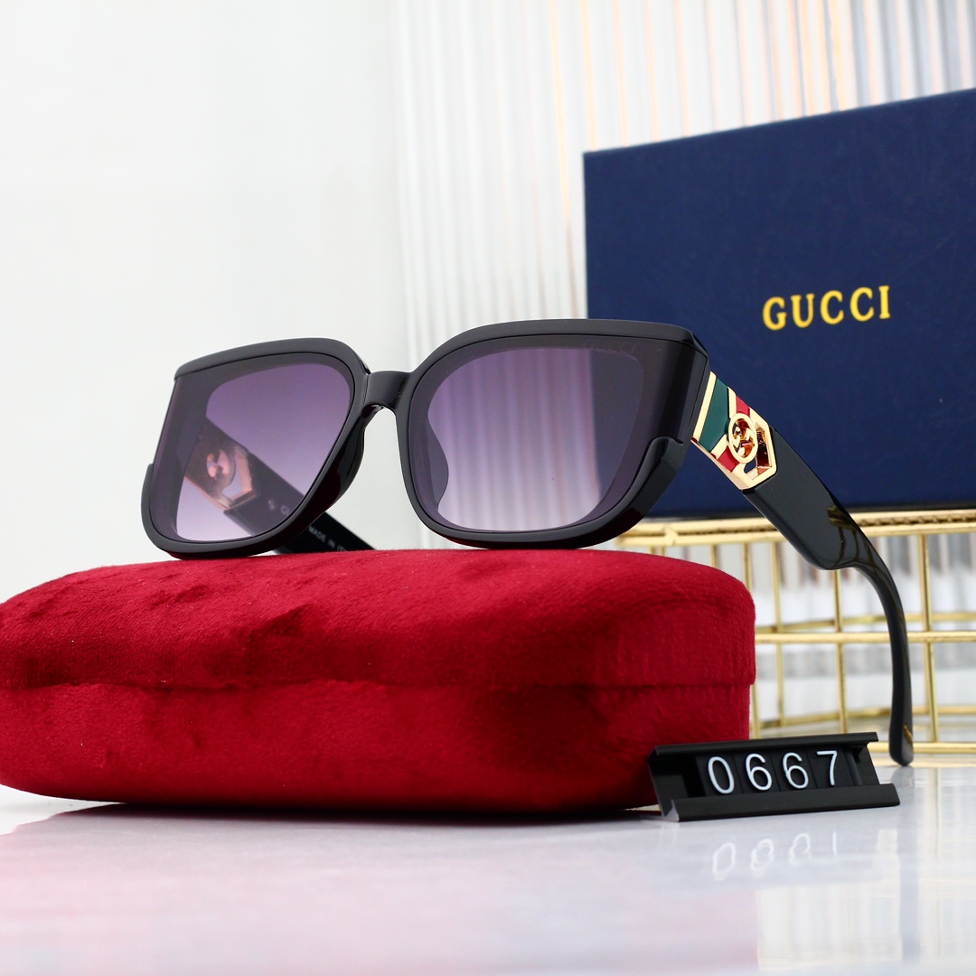 Gucci Basic Glasses