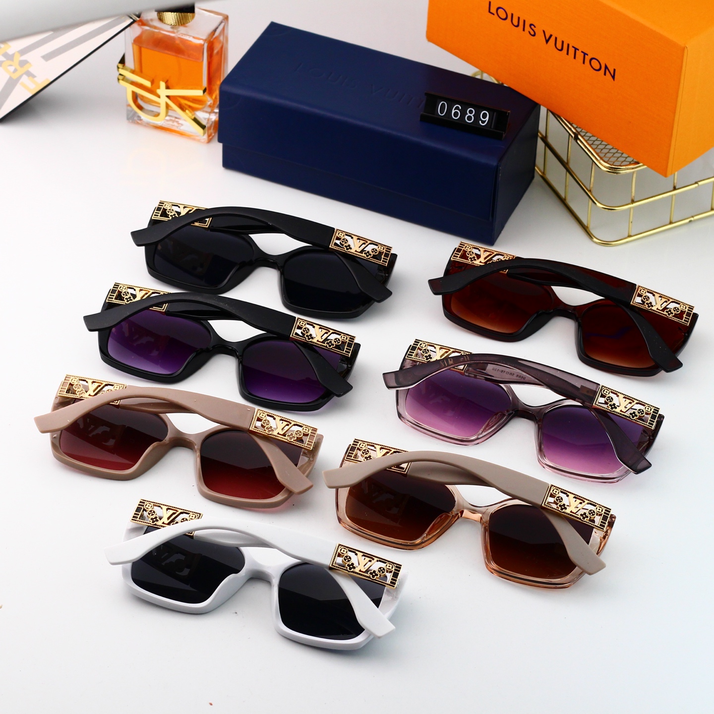 Louis Vuitton Sunglasses L