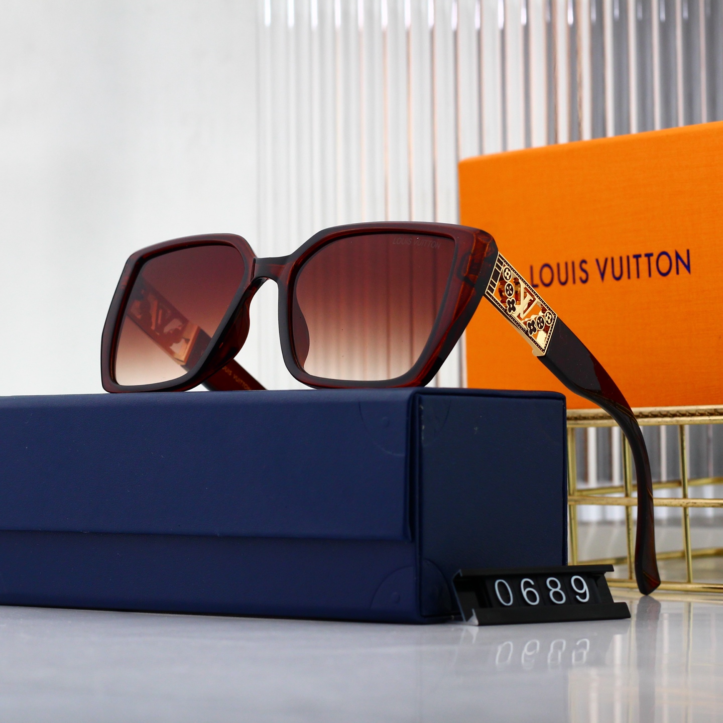 Louis Vuitton Sunglasses L