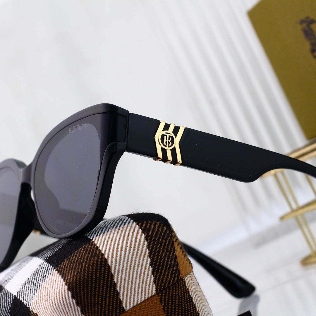 Burberry Basic Glasses