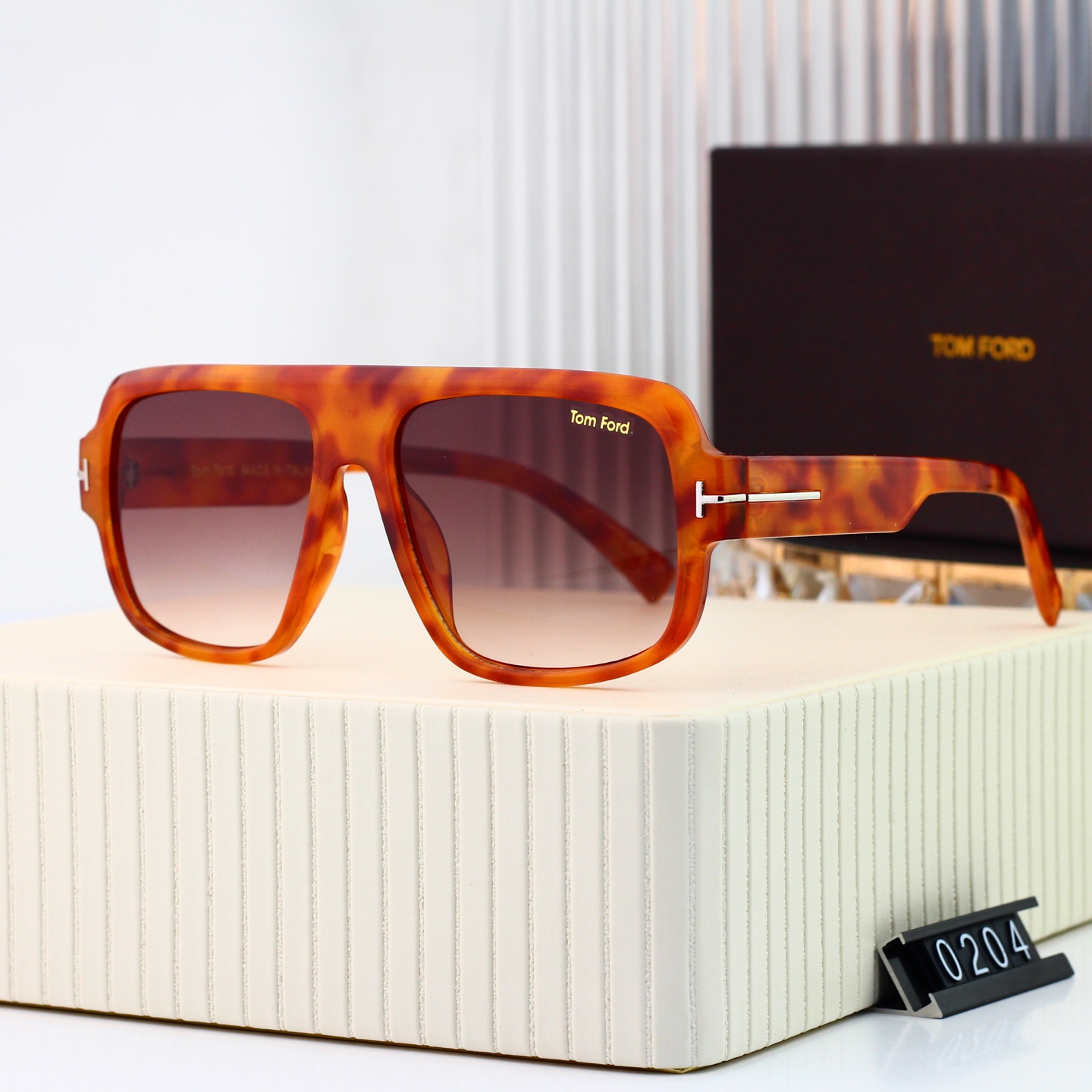 Tom Ford Basic Glasses