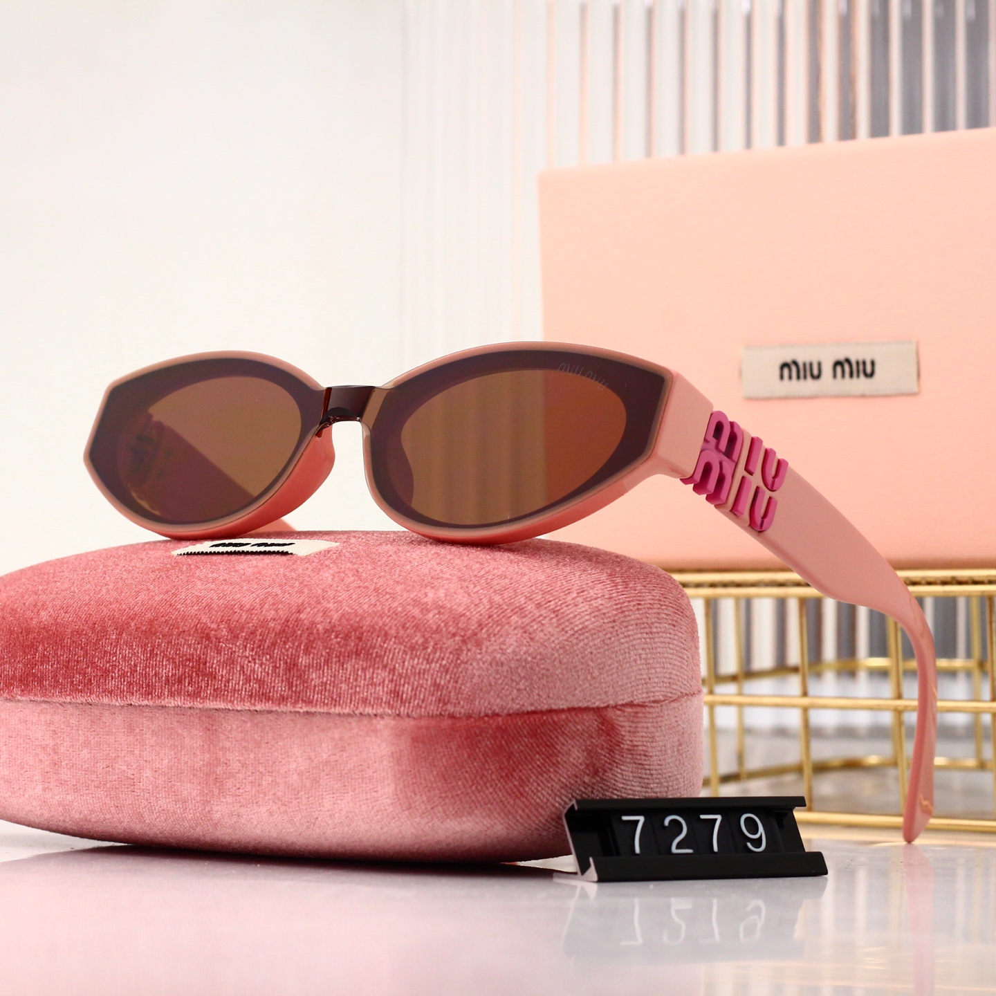 Miu Miu Basic Glasses M