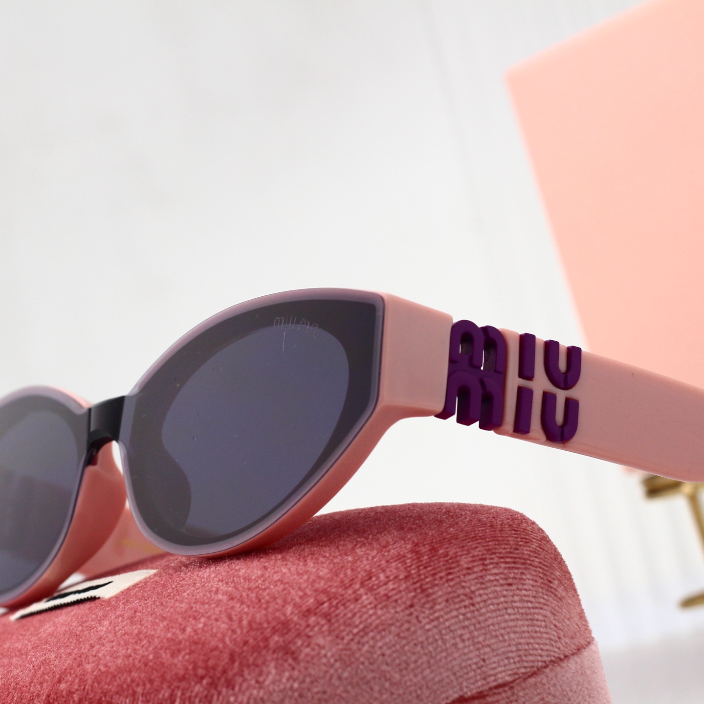 Miu Miu Basic Glasses M