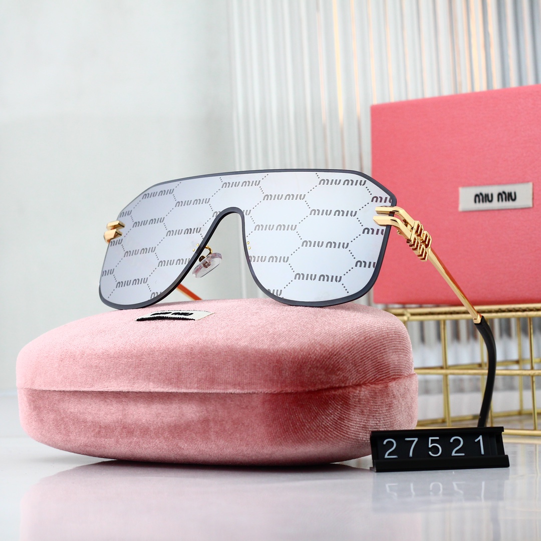 Miu Miu Basic Glasses M