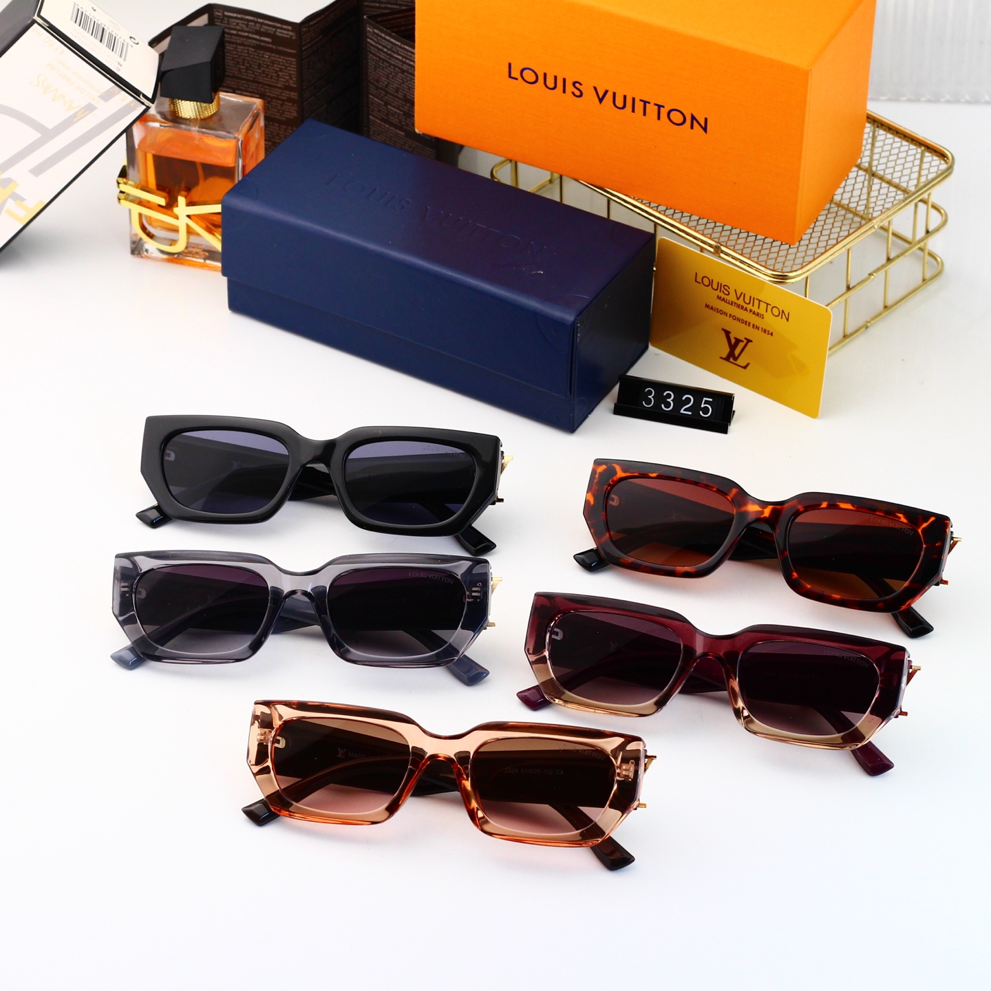 Louis Vuitton Basic Glasses L