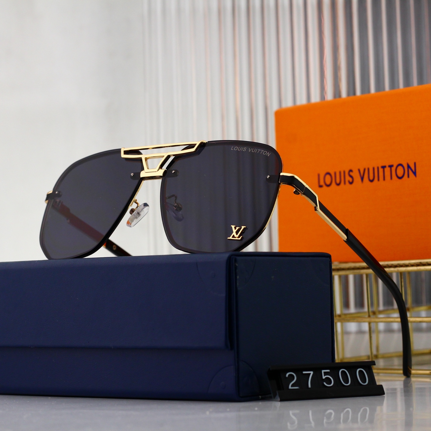 Louis Vuitton Sunglasses L