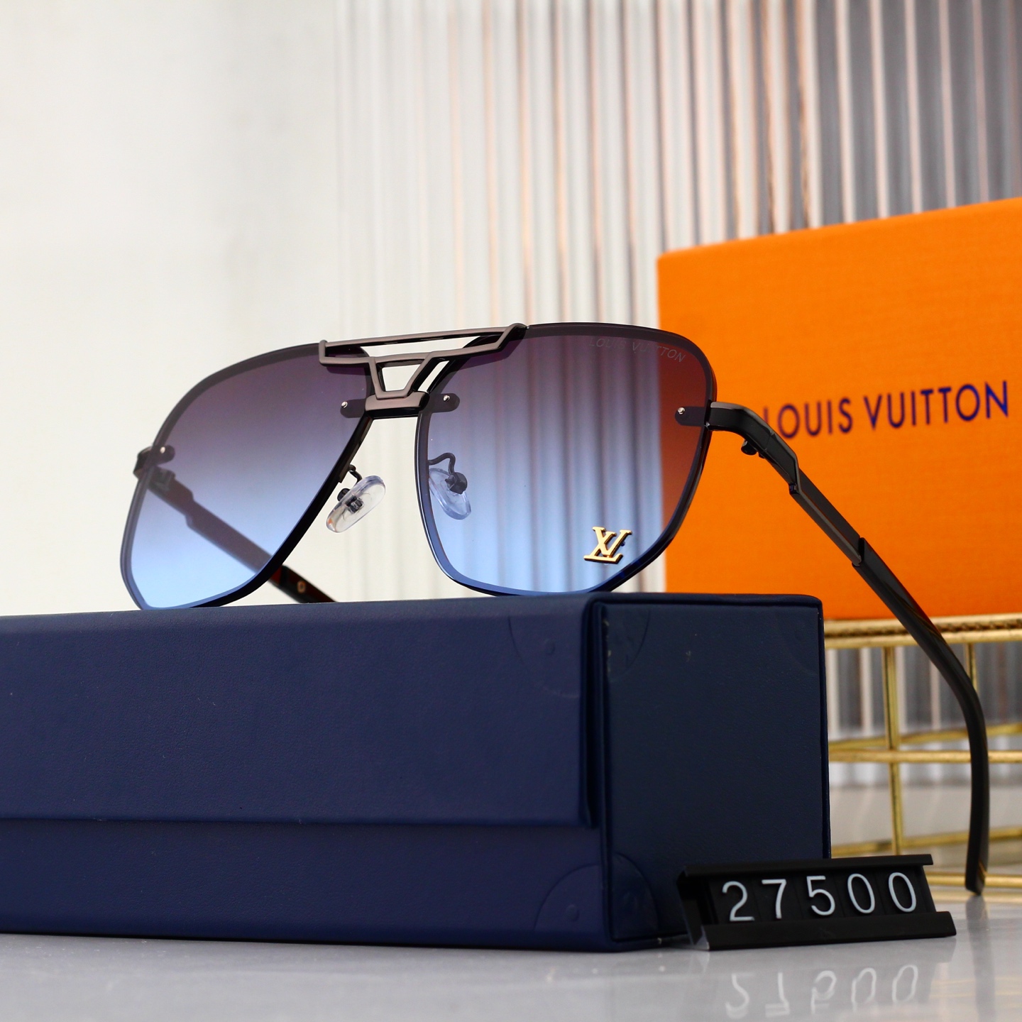 Louis Vuitton Sunglasses L