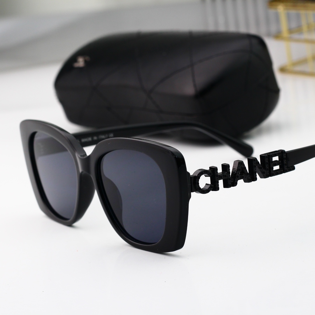 Chanel Basic Glasses