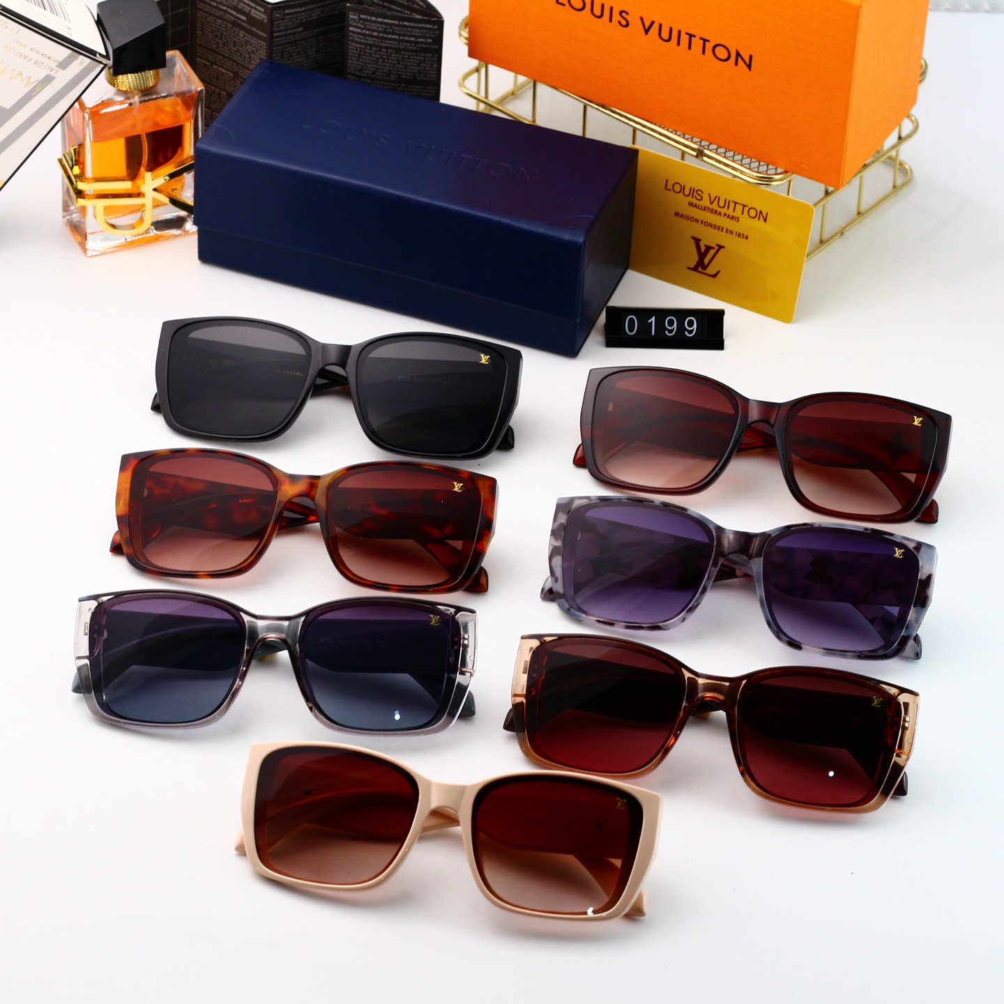 Louis Vuitton Basic Glasses L